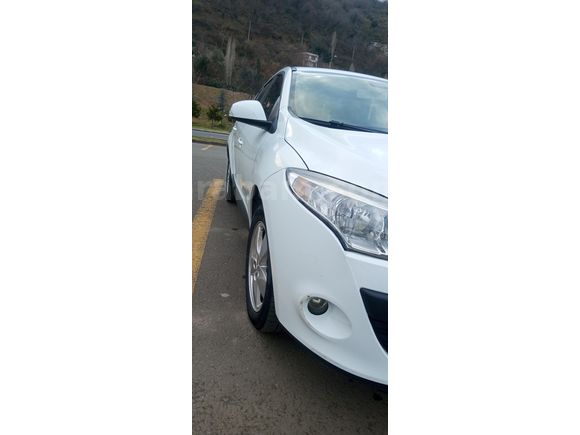 Sahibinden Renault Megane 1.6 Expression 2011 Model