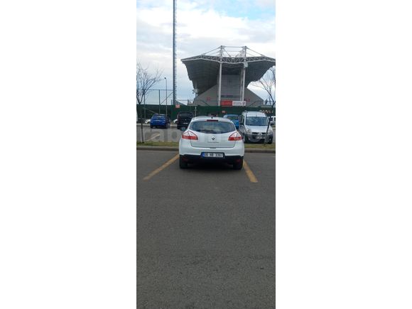 Sahibinden Renault Megane 1.6 Expression 2011 Model