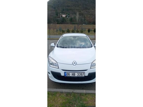 Sahibinden Renault Megane 1.6 Expression 2011 Model