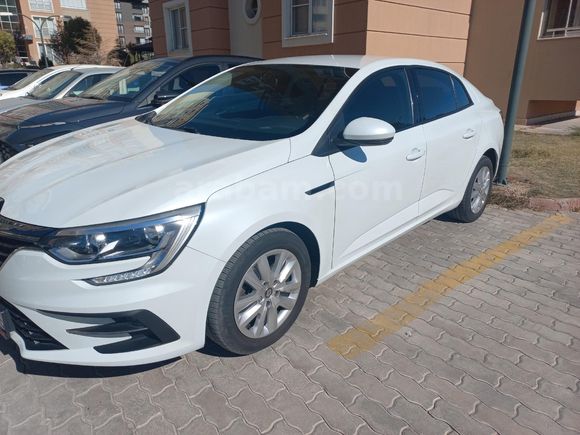 Sahibinden Renault Megane 1.3 TCe Joy 2021 Model