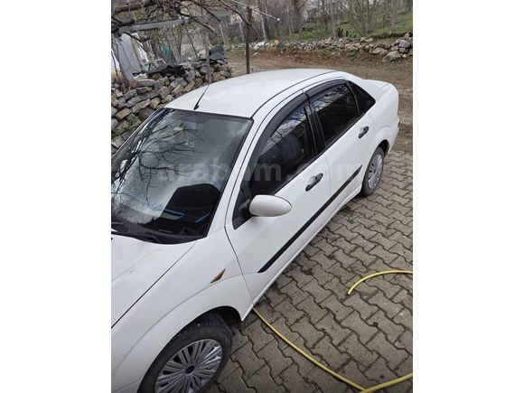 Sahibinden Ford Focus 1.4 Comfort 2004 Model 