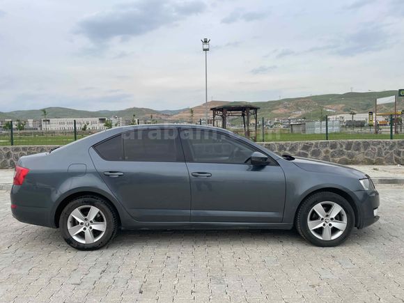 Sahibinden Skoda Octavia 1.2 TSI Optimal 2015 Model 