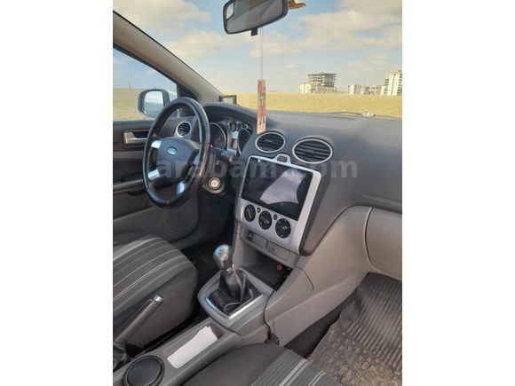 Sahibinden Ford Focus 1.6 Comfort 2011 Model