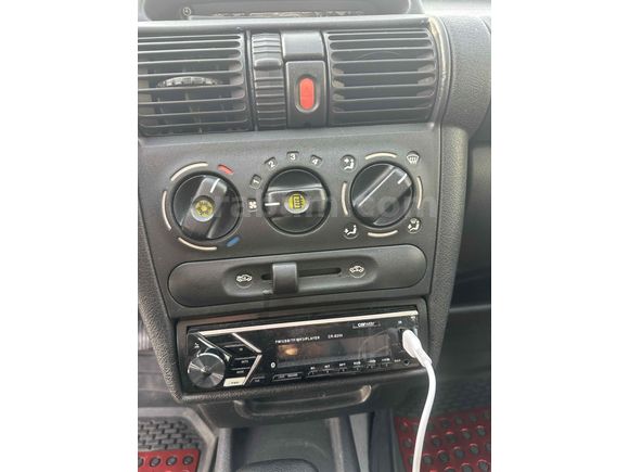 Sahibinden Opel Corsa 1.4 GLS 1998 Model İzmir
