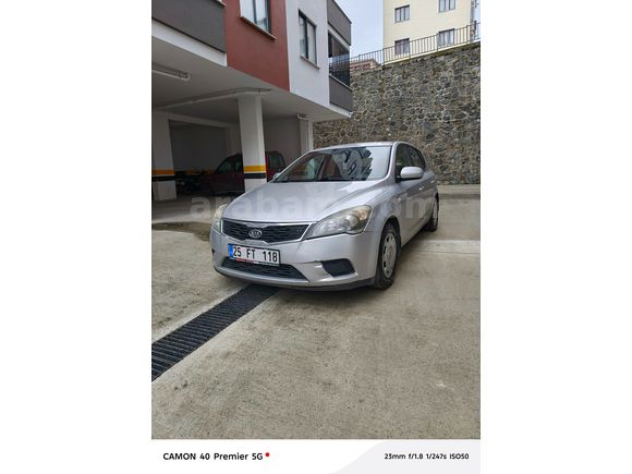 İlk Sahibinden Kia Ceed 1.6 CRDi Cool 2010 Model