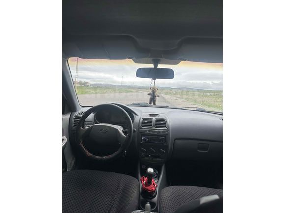 Sahibinden Hyundai Accent 1.5 1.5i GLS 2003 Model 
