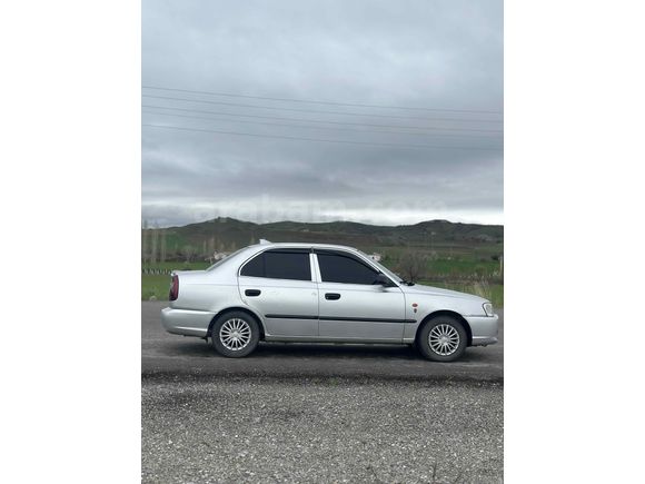 Sahibinden Hyundai Accent 1.5 1.5i GLS 2003 Model 