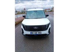 Sahibinden Ford Tourneo Courier 1.0 EcoBoost Deluxe 2025 Model  15.000 km Beyaz