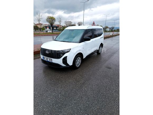 Sahibinden Ford Tourneo Courier 1.0 EcoBoost Deluxe 2025 Model  15.000 km Beyaz