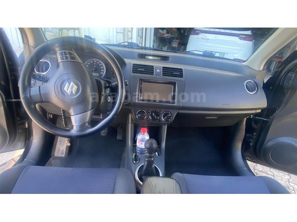 ACİL !!!  Suzuki Swift 1.3 MT 4X4 2009 Model 