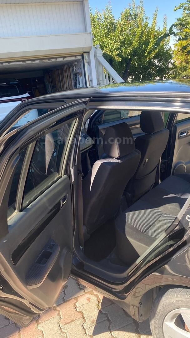 Sahibinden Suzuki Swift 1.3 MT 4X4 2009 Model Kayseri 206.500 km Siyah 7