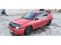 Sahibinden Ford Escort 1.6 CLX 1997 Model üst model araçla takas olur üste para verebileceğim