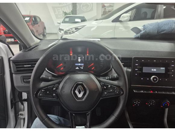 Sahibinden Renault Clio 1.0 SCe Joy 2021 Model  65.000 km Beyaz