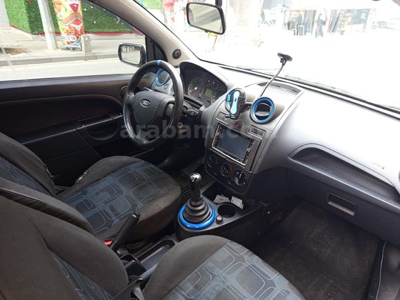 Sahibinden Ford Fiesta 1.4 TDCi Comfort 2009 Model