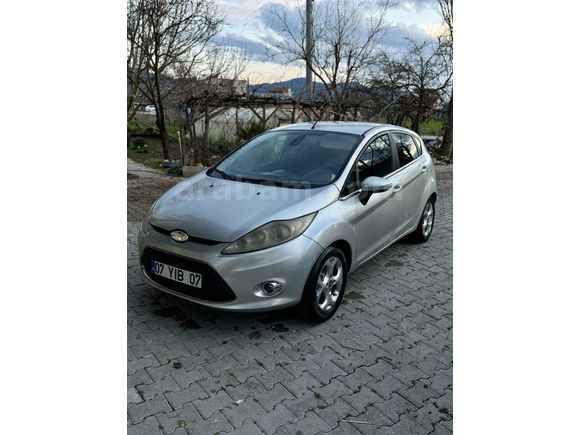Sahibinden Ford Fiesta 1.4 TDCi Titanium 2010 Model 