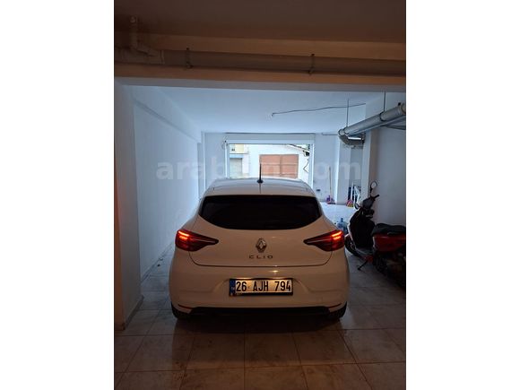Sahibinden Renault Clio 1.0 TCe Touch 2023 Model
