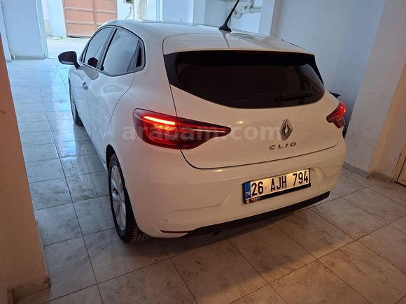 Sahibinden Renault Clio 1.0 TCe Touch 2023 Model