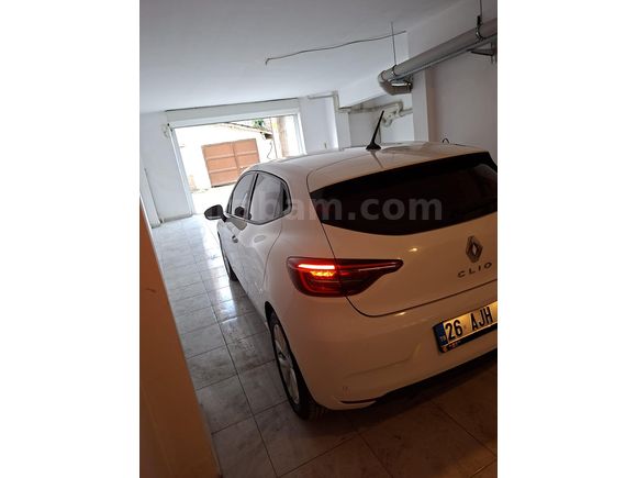 Sahibinden Renault Clio 1.0 TCe Touch 2023 Model