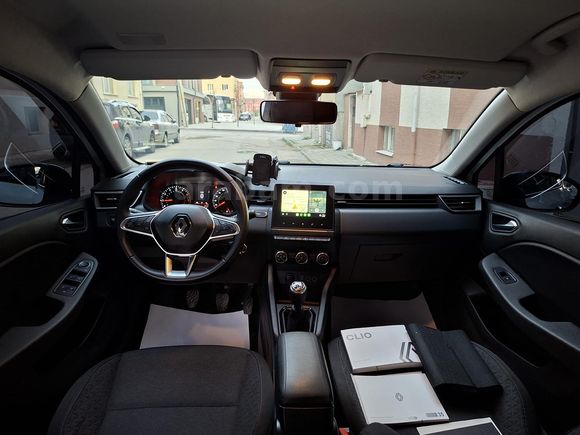 Sahibinden Renault Clio 1.0 TCe Touch 2023 Model