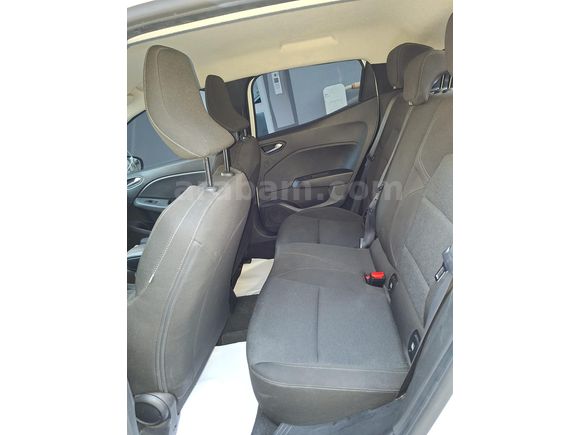 Sahibinden Renault Clio 1.0 TCe Touch 2023 Model