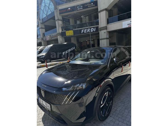Sahibinden Firsat araci Peugeot e-3008