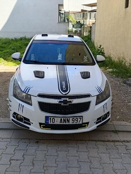 Sahibinden Chevrolet Cruze 1.6 Design Edition 2012 Model Balıkesir 206.500 km Beyaz