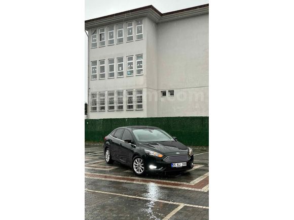 Sahibinden Ford Focus 1.6 Ti-VCT Titanium 2015 Model 