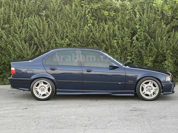 Sahibinden Değişensiz E36 BMW 320i   