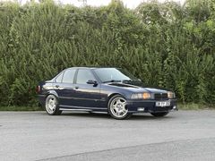 Sahibinden Değişensiz E36 BMW 320i   