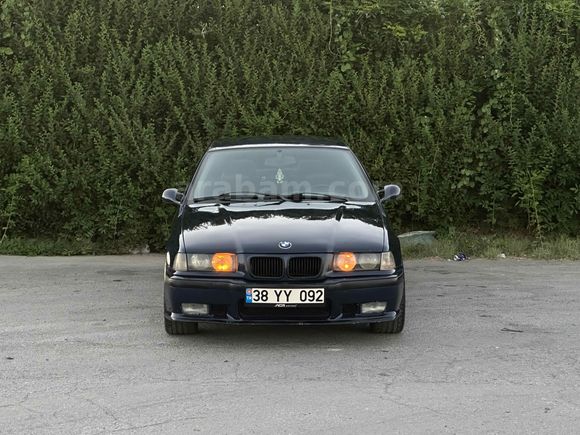 Sahibinden Değişensiz E36 BMW 320i   