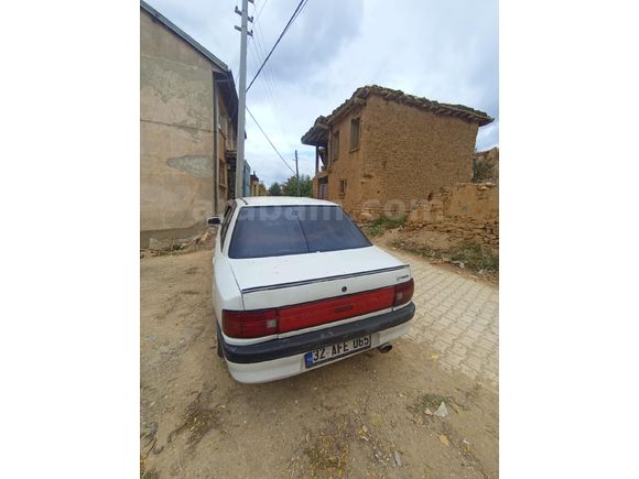 Sahibinden Mazda 323 1.6 1994 Model