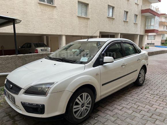 Sahibinden Ford Focus 1.6 Trend 2006 Model