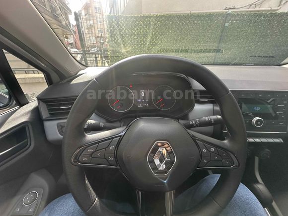 Sahibinden Renault Clio 1.0 TCe Joy 2022 Model 