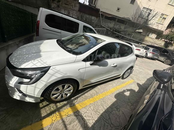Sahibinden Renault Clio 1.0 TCe Joy 2022 Model 