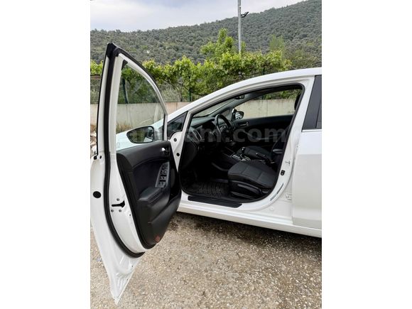 Sahibinden Kia Cerato 1.6 CRDi Concept Plus 2016 Model 
