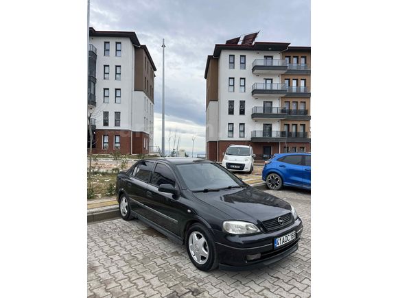 Sahibinden Opel Astra 1.6 CD 1999 Model  175.000 km Siyah