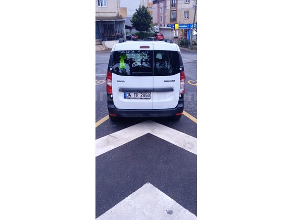 İlk Sahibinden Temiz Bakımlı 2015 Model Dacia Dokker