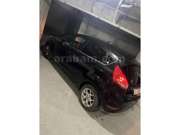 Sahibinden Ford Fiesta 1.4 Titanium 2009 Model 