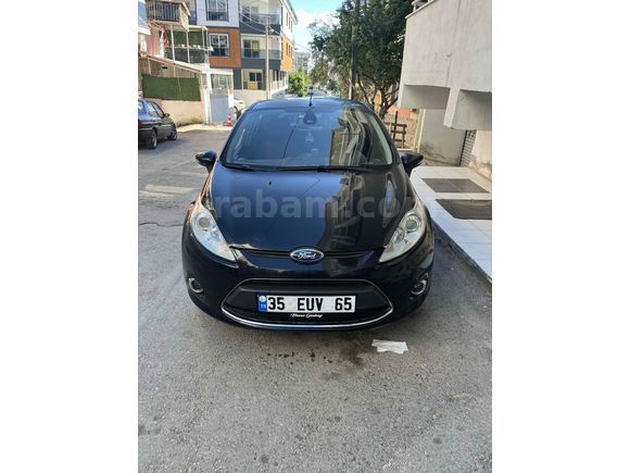 Sahibinden Ford Fiesta 1.4 Titanium 2009 Model 
