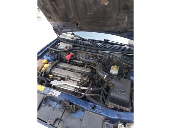Sahibinden Ford Escort 1.8 Ghia 1999 Model