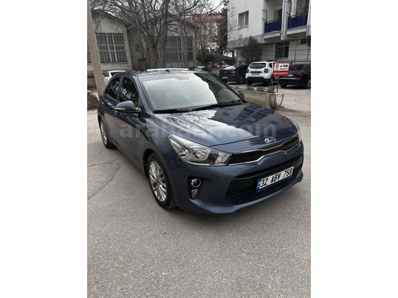 Sahibinden Kia Rio 1.4 WGT Elegance 2018 Model 