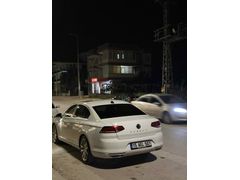 Sahibinden CAM TAVAN Volkswagen Passat 1.6 TDi BlueMotion Impression 2017 Model  175.000 km Beyaz