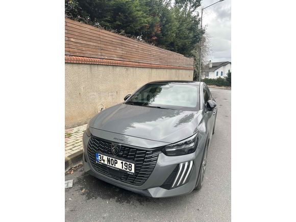 Sahibinden Peugeot e-208 GT 2025 Model  13500 km  full