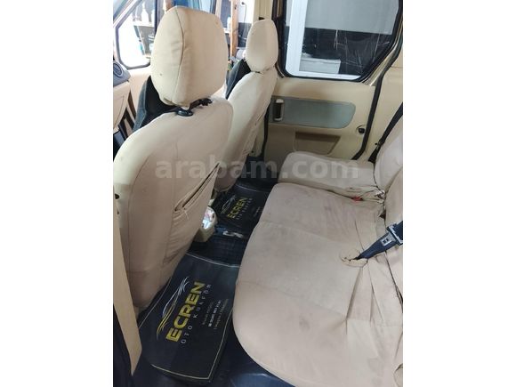 Sahibinden Ford Tourneo Connect 110PS 2011 Model