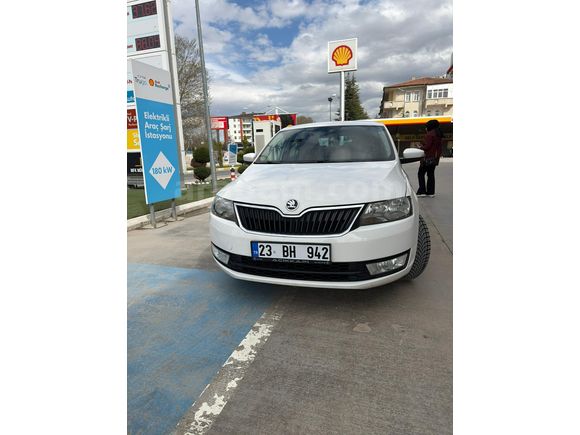 MEMURDAN 96BİNDE Skoda Rapid 1.4 TDI GreenTec Style 2016 Model 
