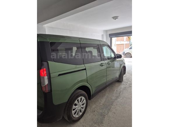 Sahibinden Ford Tourneo Courier 1.5 EcoBlue Deluxe 2024 Model