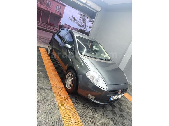 Sahibinden Fiat Punto GRANDE 1.3 Multijet  2009 Model  270.000 km