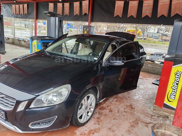 Sahibinden Volvo S60 1.6 D Premium 2012 Model