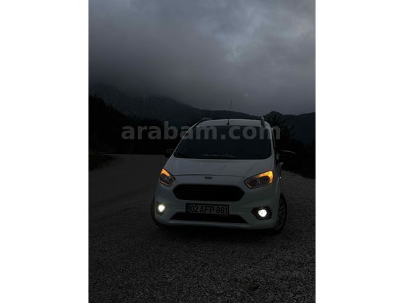 Sahibinden Ford Tourneo Courier 1.5 TDCi Titanium Plus 2020 Model  117000 
km Beyaz