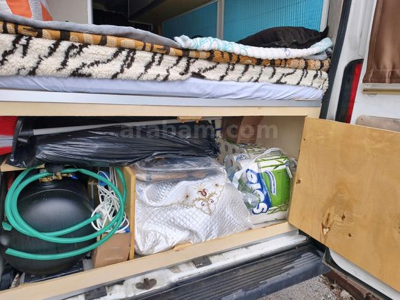 ev konforunda,tertemiz, zırh kaplama Motokaravan